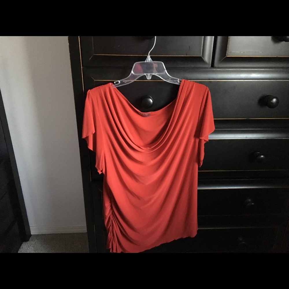Tyte Jeans Vibrant Red women’s top. Size 2x